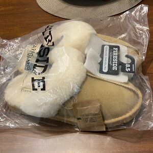 Fireside by Dearfoams womens Sydney Genuine Shearling Scuff slippers womans 8.5